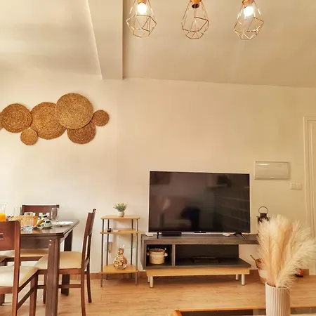 Apartment Apto Rayo De Sol, Primera Linea Playa, *