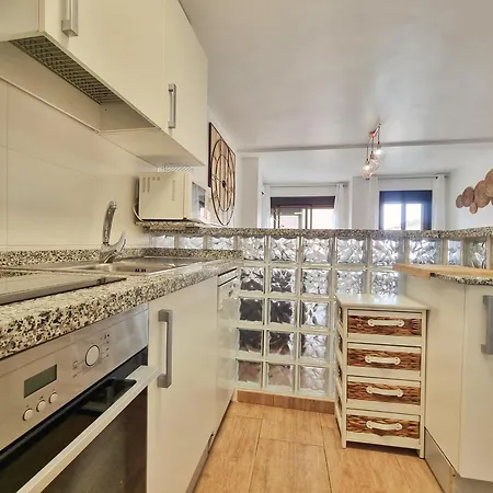 Apartment Apto Rayo De Sol, Primera Linea Playa, *