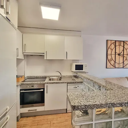 Apartment Apto Rayo De Sol, Primera Linea Playa, *